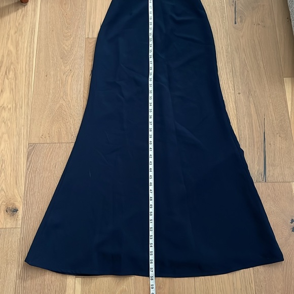 💥NWT LOVERS + FRIENDS Helena Gown Navy Size 4 - Picture 12 of 14